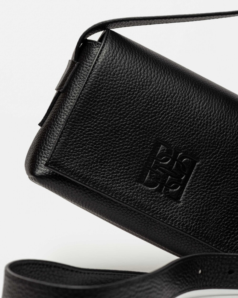 Mini bag Hana en cuero graneado Negro