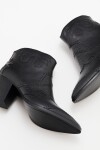 Bota Wain Negro