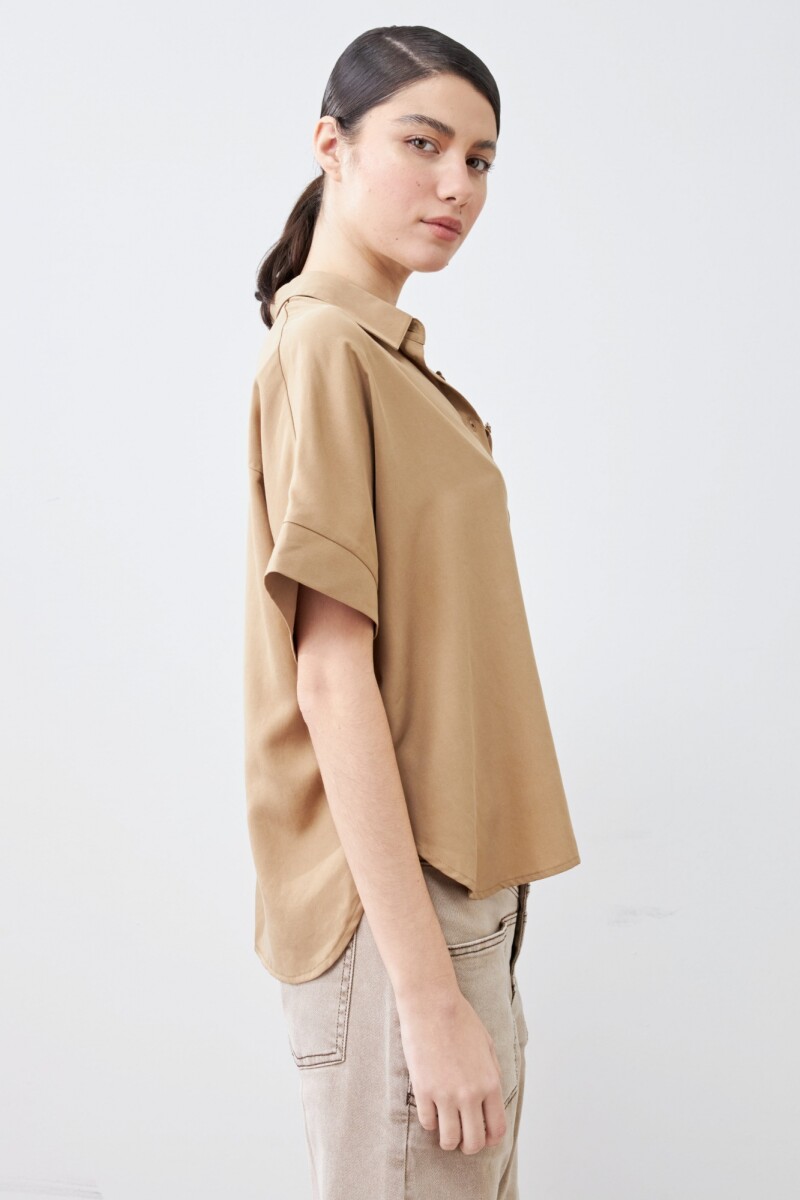 Camisa de lyocell manga corta tostado