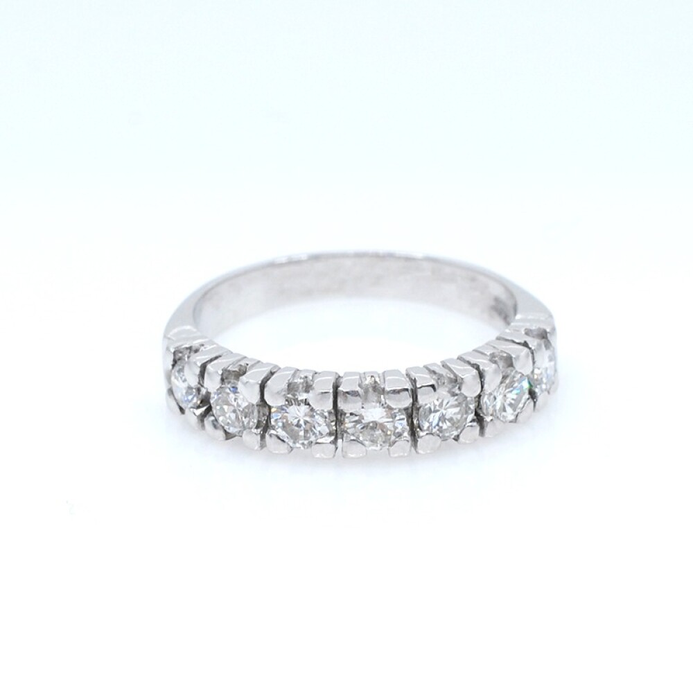 Anillo en oro 18k blanco con 7 brillantes Anillo en oro 18k blanco con 7 brillantes