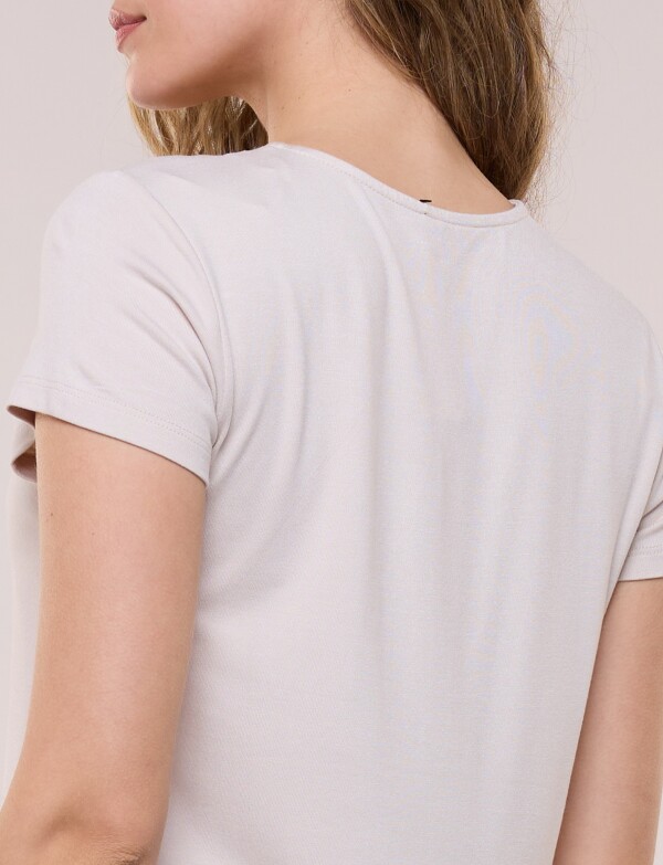Remera Basica Manga Corta Esote V BEIGE CLARO