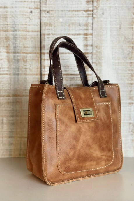 Piccola Suela Nápoles