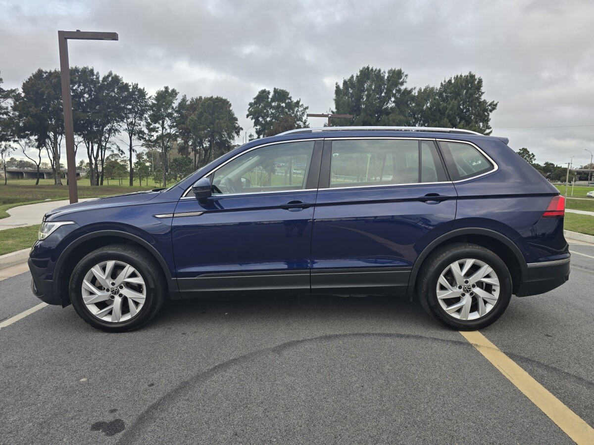 Volkswagen Tiguan Life 1.4 7Pax| Permuta / Financia Volkswagen Tiguan Life 1.4 7Pax| Permuta / Financia