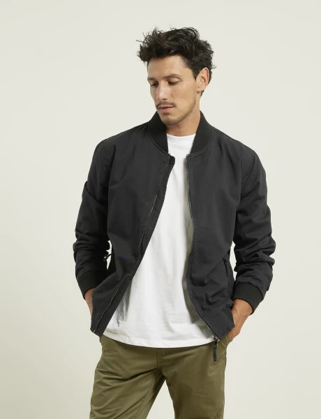 300201 CAMPERA BOMBER HARRY Negro