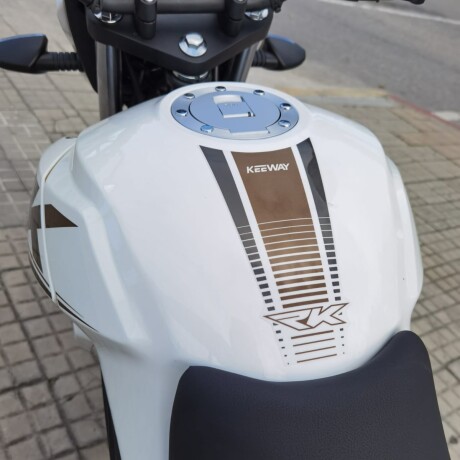 Keeway RK125 Blanco