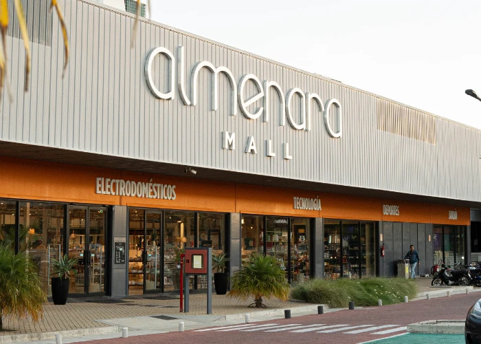 Almenara Mall