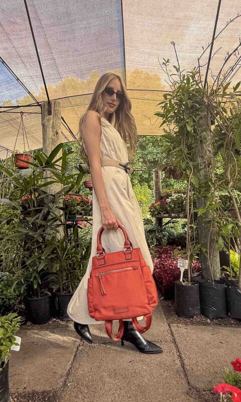 CARTERA MOCHILA VAINILLA LADRILLO