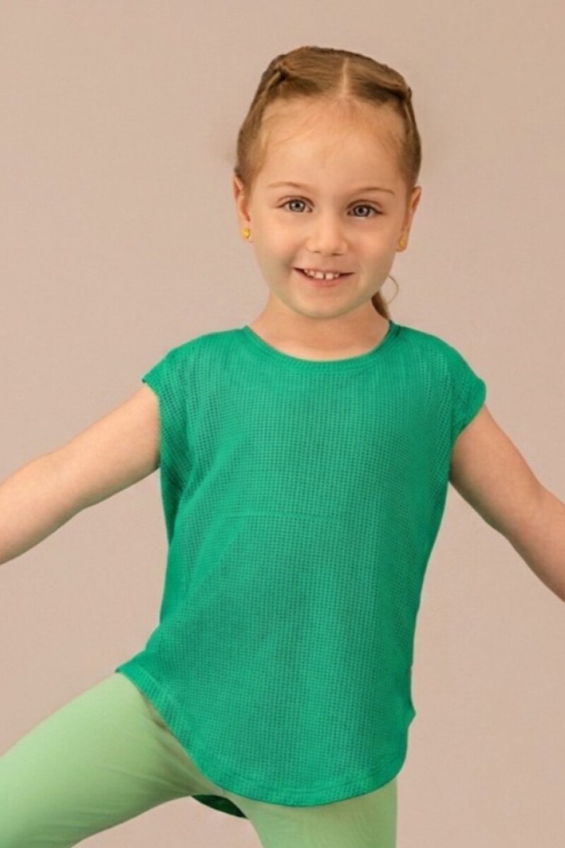 Remera Deportiva. Verde