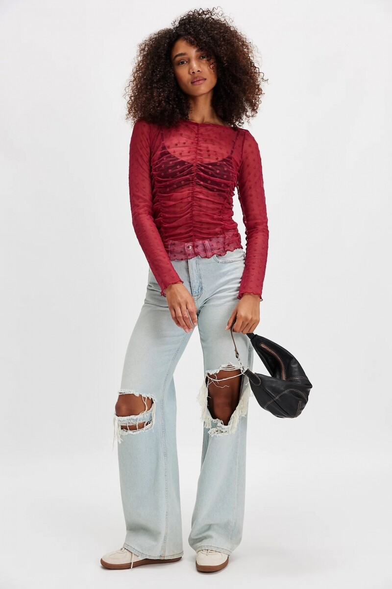 MOST LIKELY LAYERING TOP Rosa