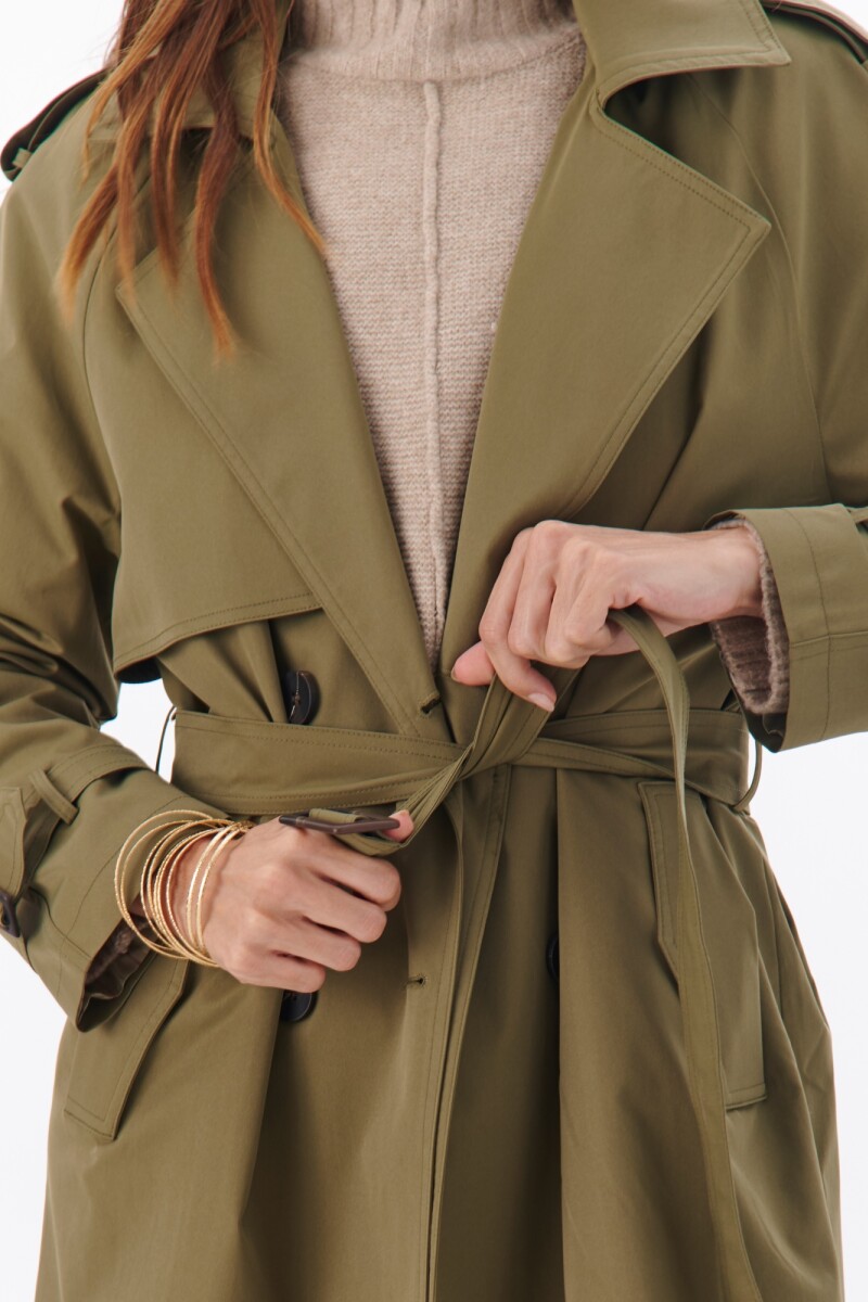 TRENCH CAPUCHA VERDE