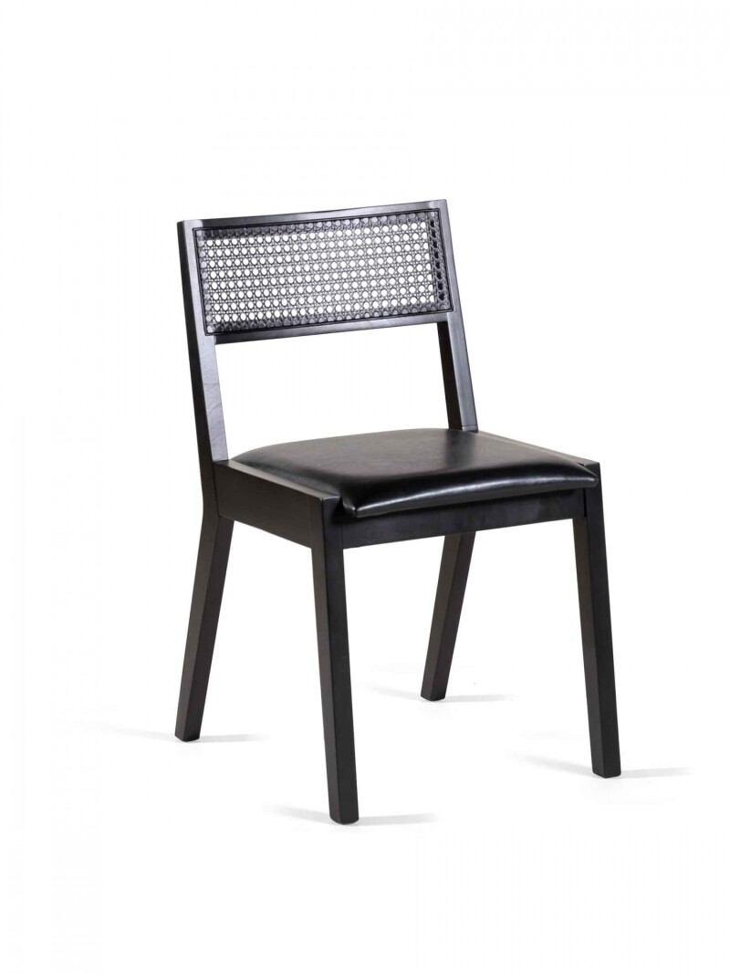 ALPHA SILLA ALPHA CUERINA NEGRA