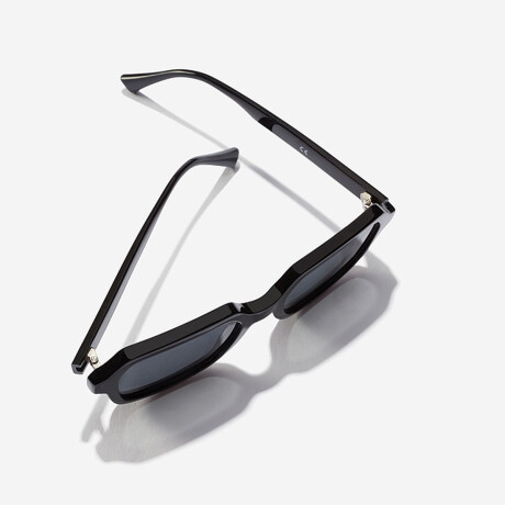 Lentes de Sol Hawkers Minimal Black Dark