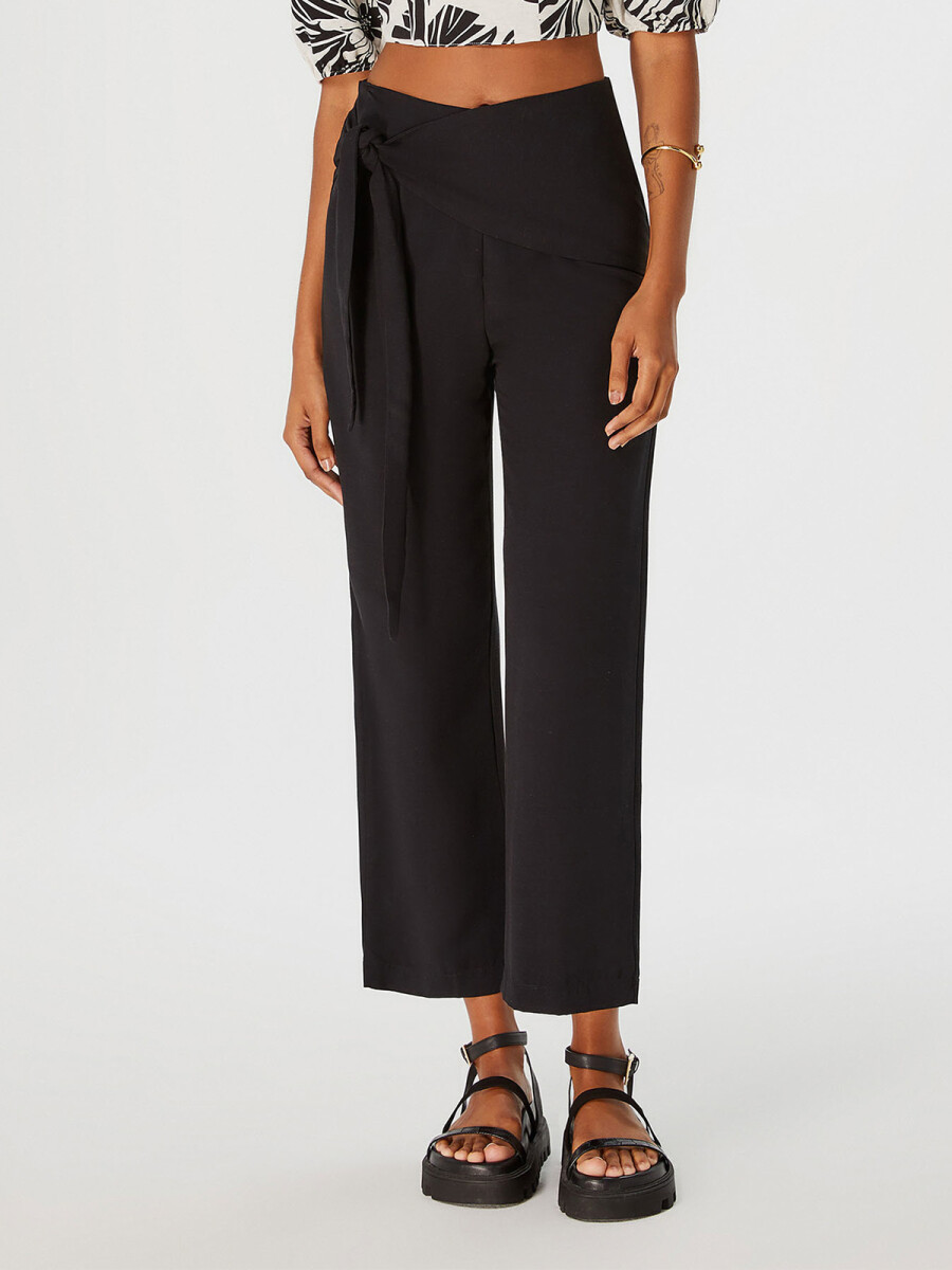 PANTALÓN CON LAZO - NEGRO 