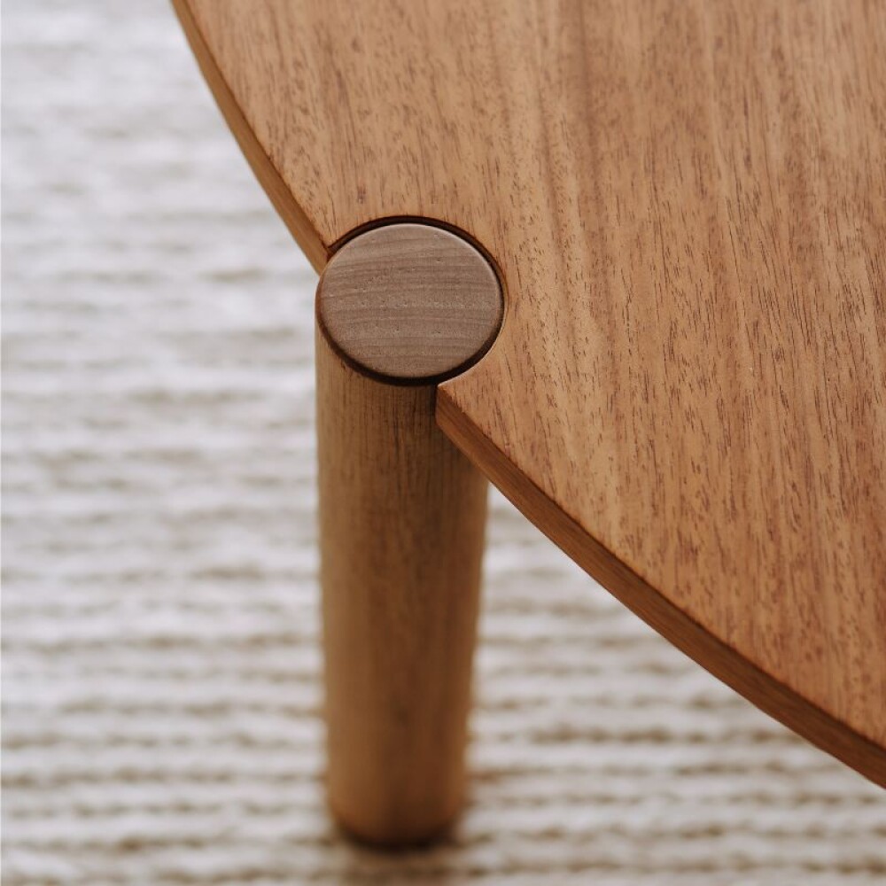 Mesa Riga grande