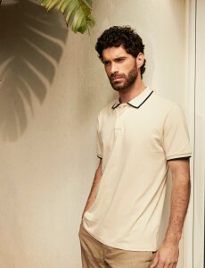 520976 REMERA HARRINGTON LABEL Natural