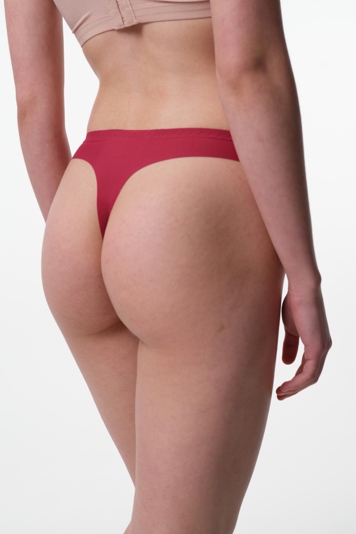 Colaless Olive Rojo