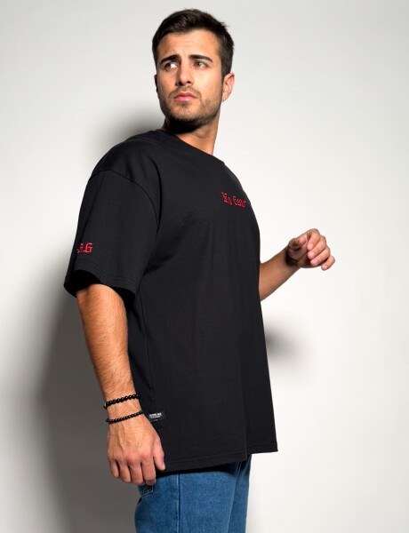 Remera oversize con estampas Efrain Negro