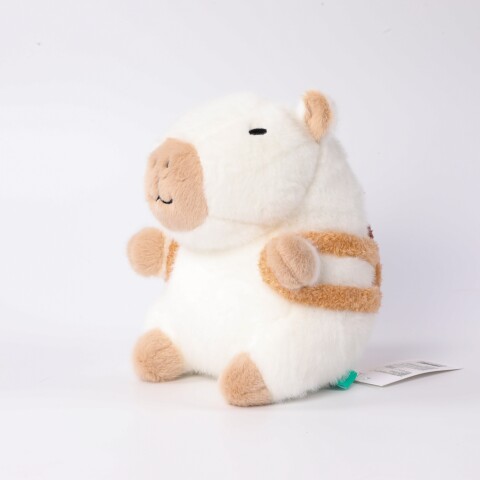 PELUCHE DE 23 CM (CAPIBARA BLANCO CON MOCHILA MARRÓN) PELUCHE DE 23 CM (CAPIBARA BLANCO CON MOCHILA MARRÓN)