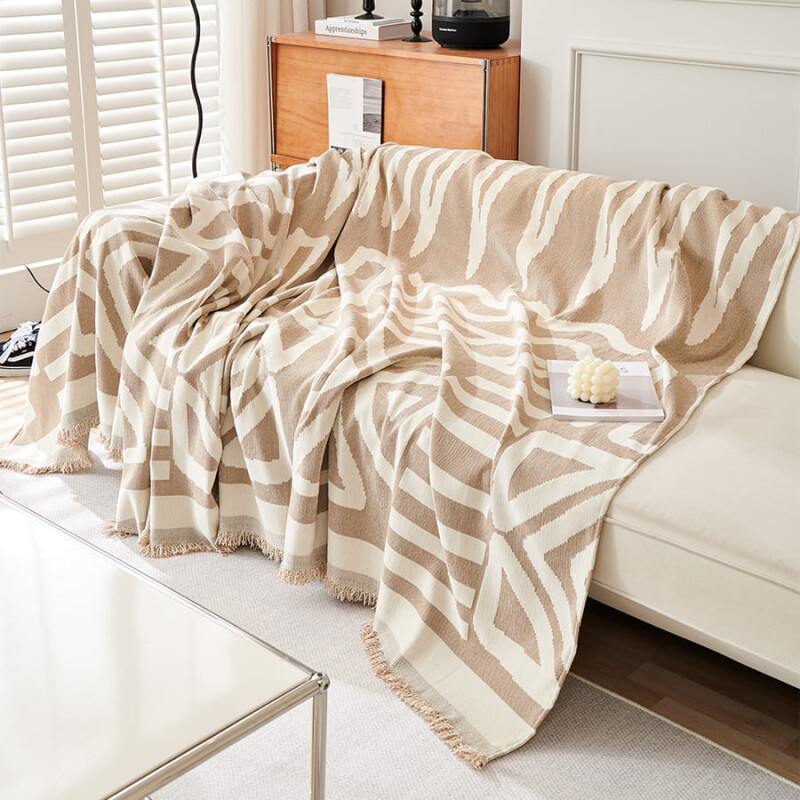 Manta sillon y cama triángulos 180x280cm caqui