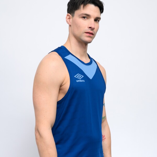 MUSCULOSA BOOST Umbro Hombre 01p