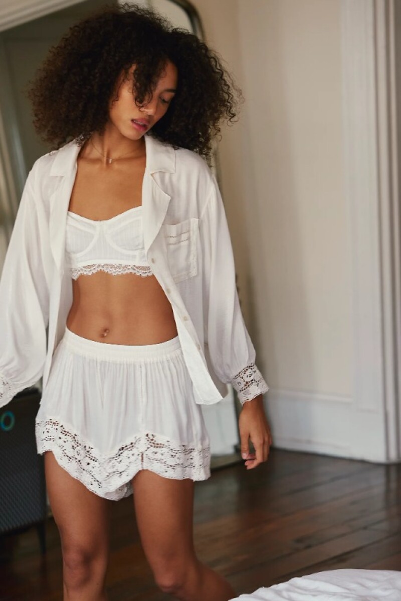 MIDNIGHT MUSE SLEEP SHIRT Marfil