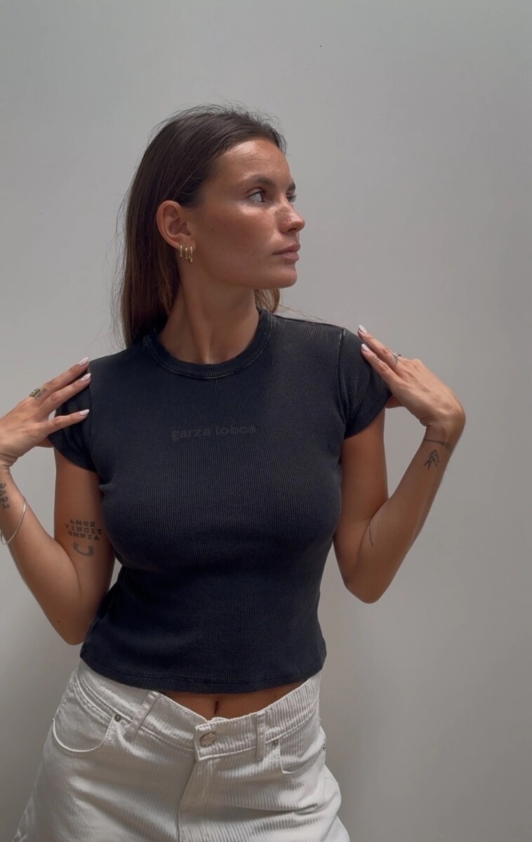 REMERA RAIN 