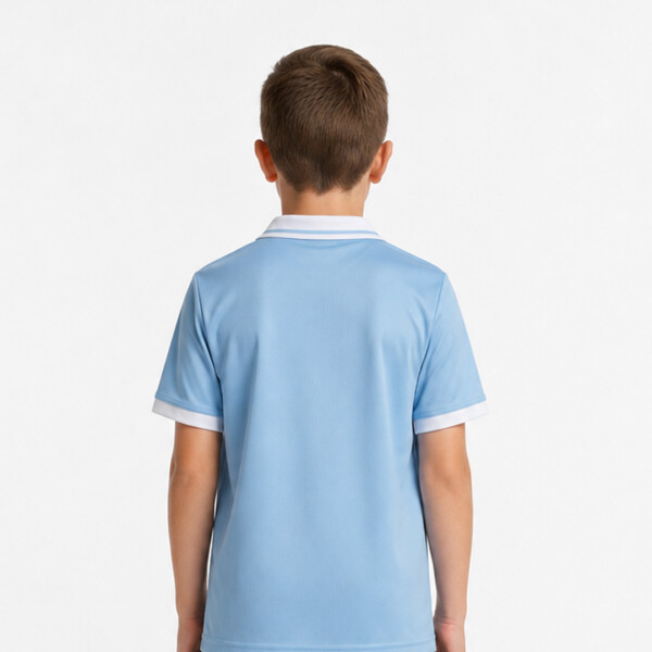 Remera Classic Football Umbro Niños 007