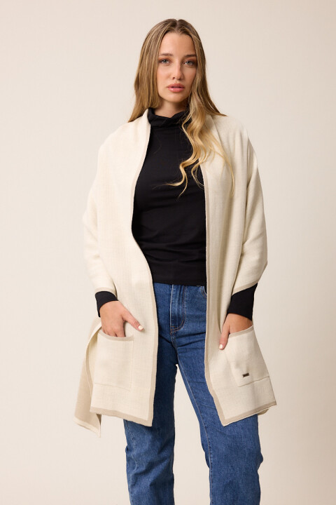 PONCHO AINAM POLANCO Perla