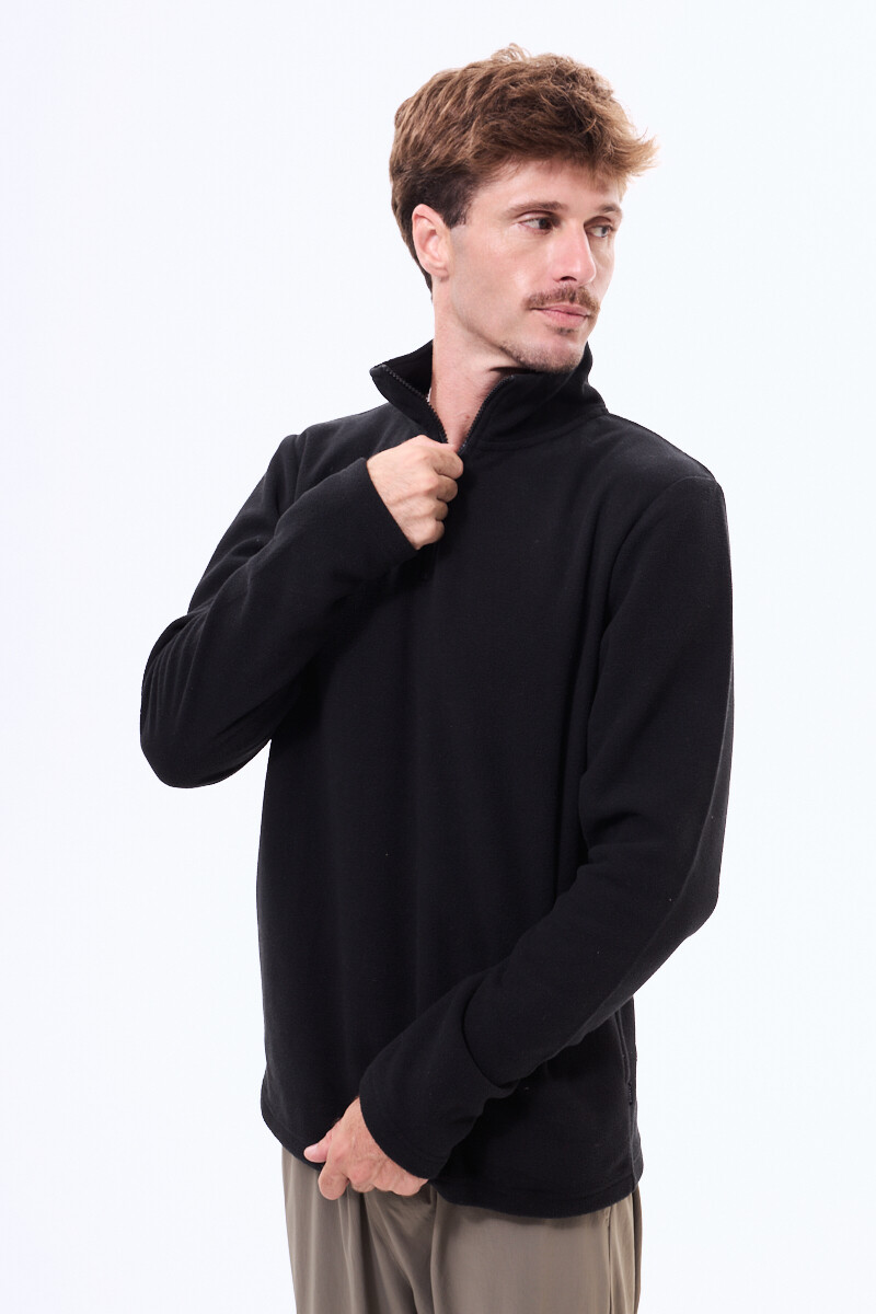 Buzo de Micro Polar Cesares Negro
