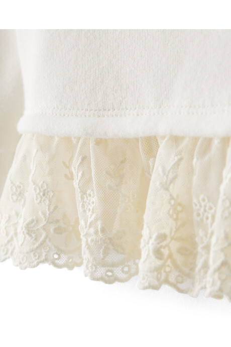 Remera de algodón, con volado de encaje, marfil Sin color