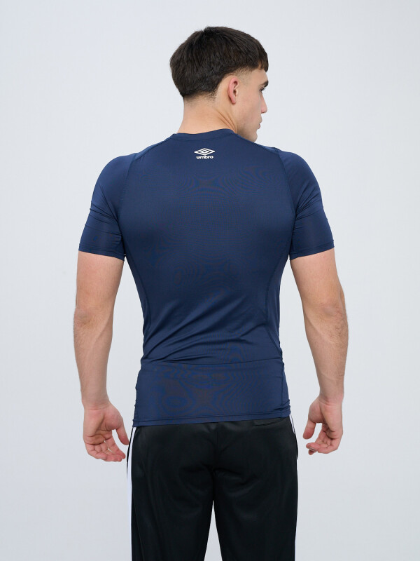 Remera Térmica Manga Corta Umbro Hombre Y70