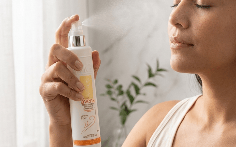 Brumas faciales en cosmética: qué son, para qué sirven y cómo usarlas en tu rutina