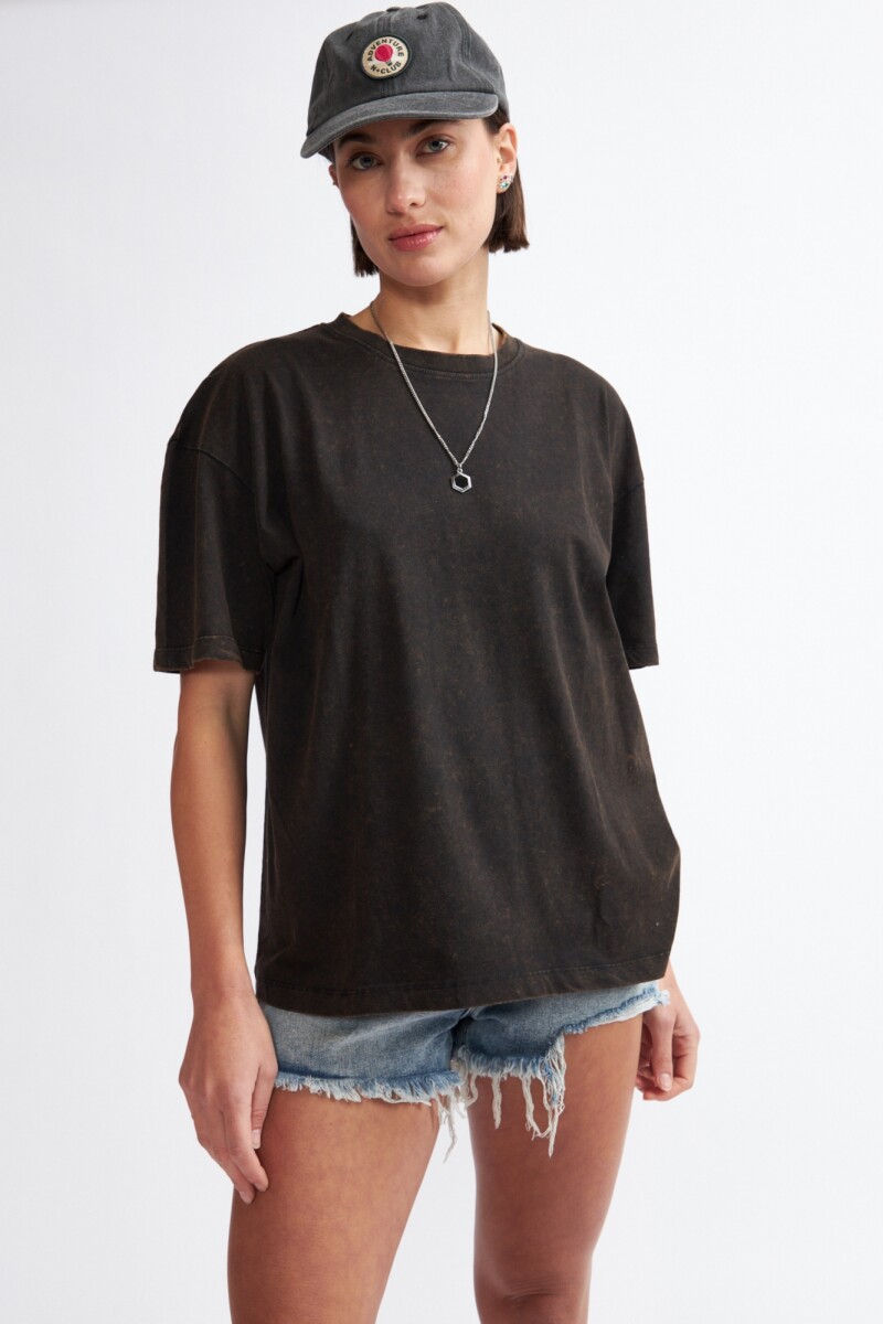 REMERA ANÍS - NEGRO 