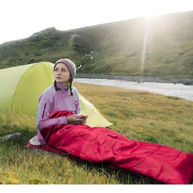 Saco De Dormir Con Capucha Rojo