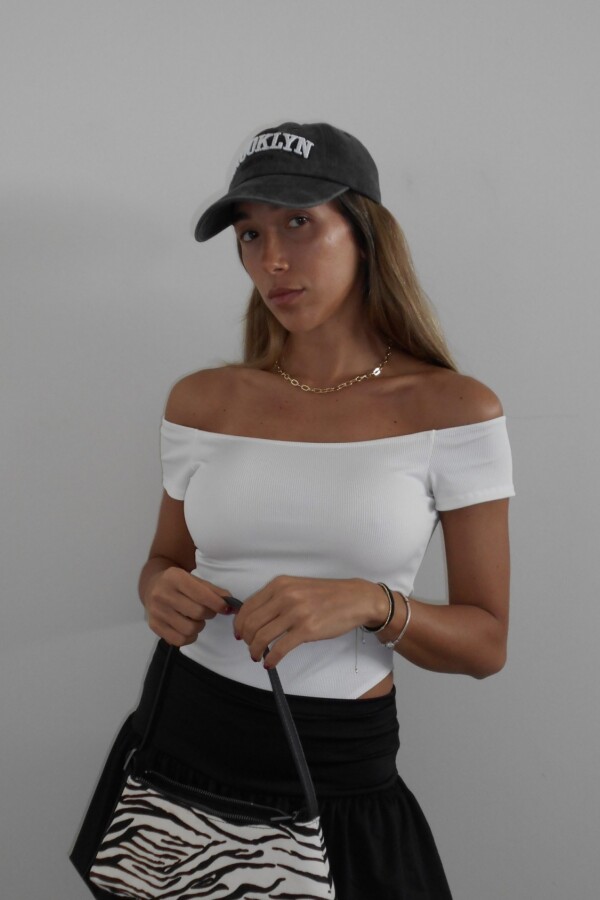 Body Maniac White