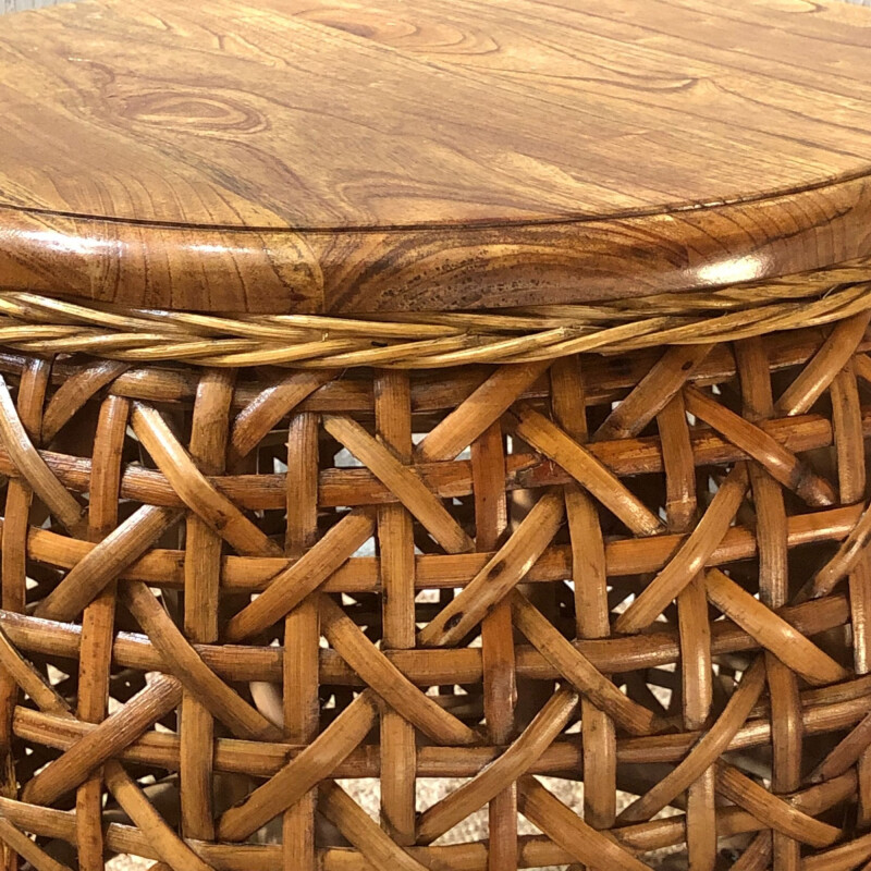 Mesa Auxiliar de Fibras Naturales con Tapa de Madera Mesa Auxiliar de Fibras Naturales con Tapa de Madera