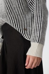 Sweater Astral Crudo/Negro