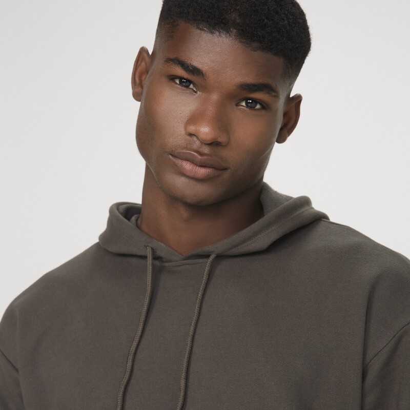 BLUSAO MASC GRIS OSCURO