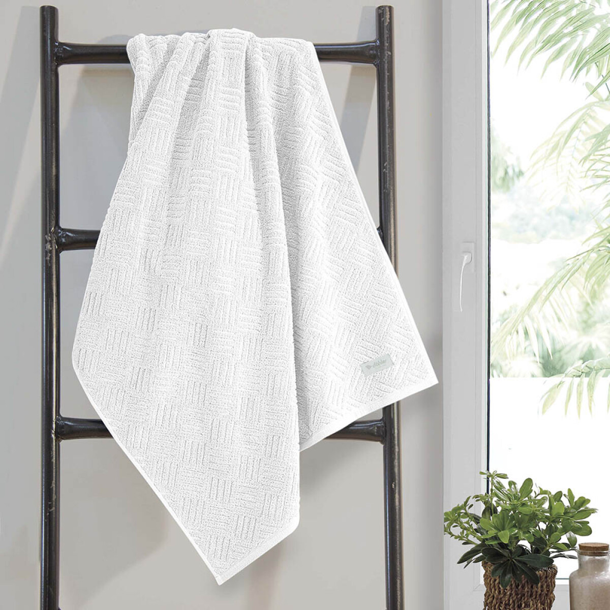 Toalla Mano Ambar Dohler 100% Algodón 50 x 90 cm - BLANCO 