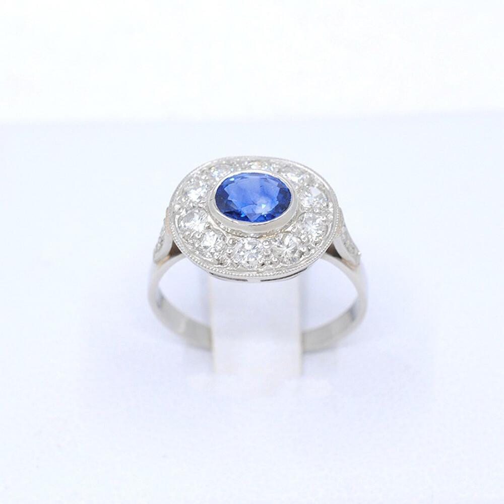 Anillo Nuevo Estilo Antiguo, Platino, Brillantes Y Zafiro Anillo Nuevo Estilo Antiguo, Platino, Brillantes Y Zafiro
