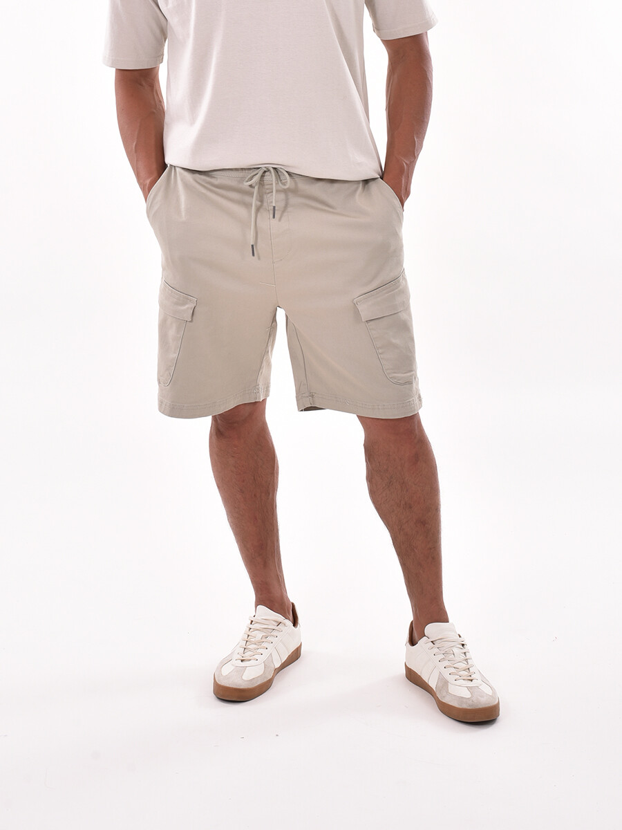 BERMUDA CARGO WARUNG - VERDE MILI 