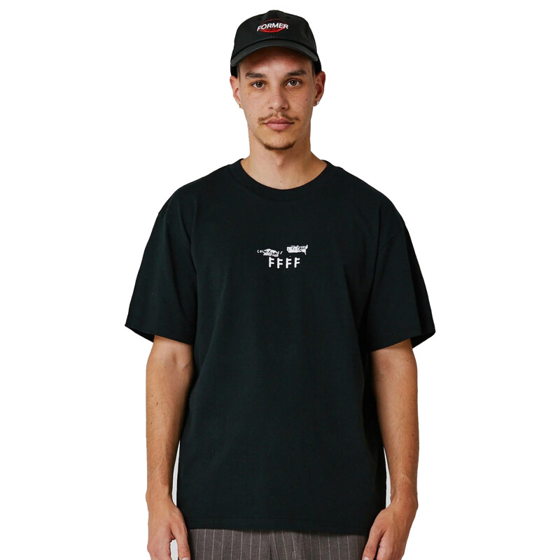 Remera Former Flourish Crux Negro Remera Former Flourish Crux Negro