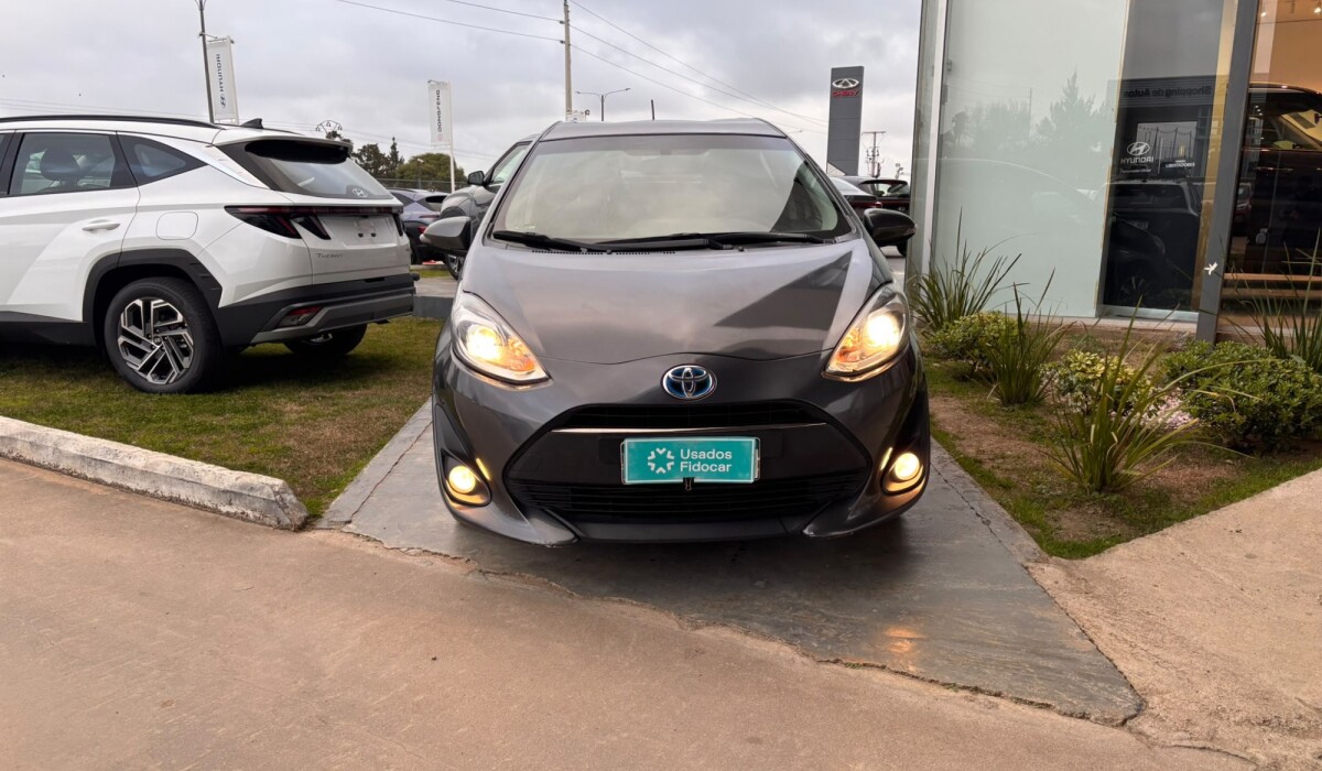 Toyota Prius C Hybrid - 2018 Toyota Prius C Hybrid - 2018