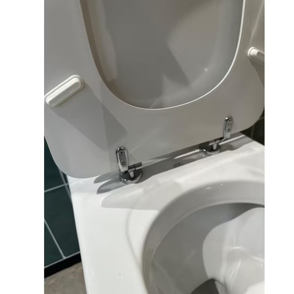 Tapa inodoro MDF Vogue/Bari blanca herraje Metálico Tapa Inodoro Mdf Vogue/bari Blanca Herraje Metálico