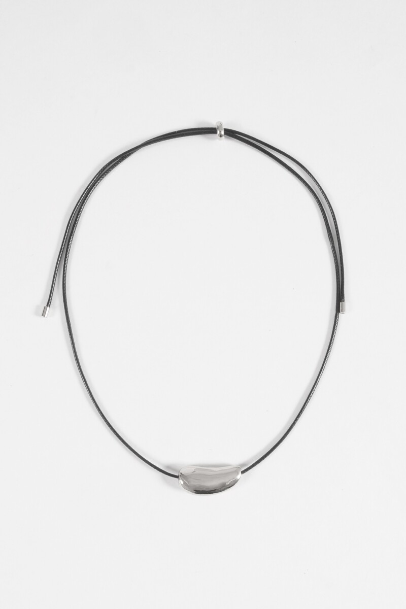 Collar cordón dije curvo plateado