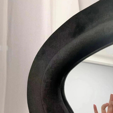 Espejo de pie con marco de ondas velvet - 60x160cm Negro