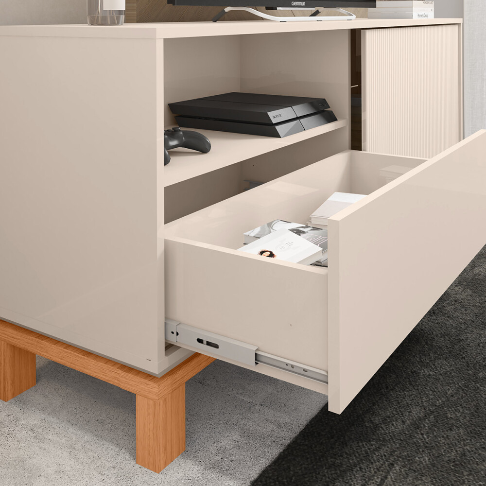 RACK PARA TV MONDRIAN 1.5 COLOR OFF WHITE MR/FREIJO Rack Para Tv Mondrian 1.5 Color Off White Mr/freijo