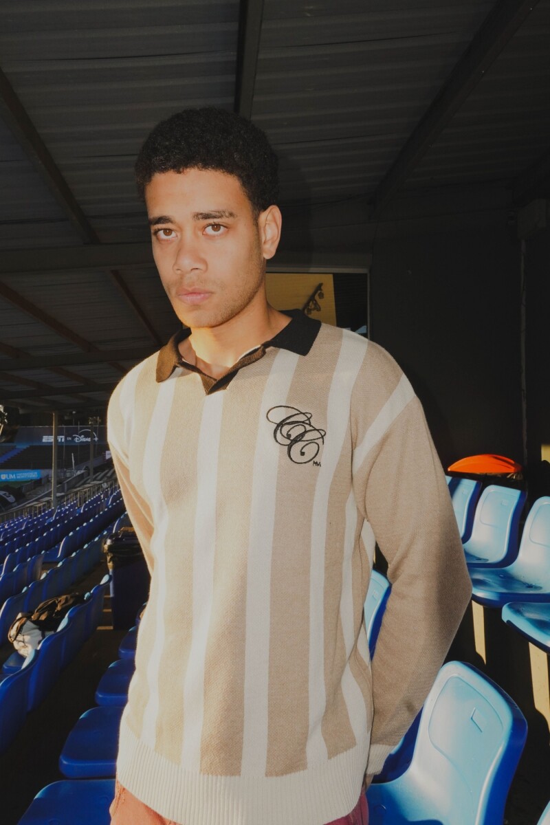 Remera Uy BEIGE