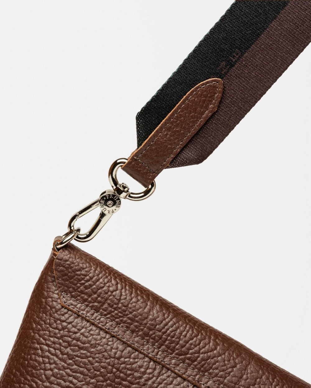 Mini bag Nina en cuero graneado Marron