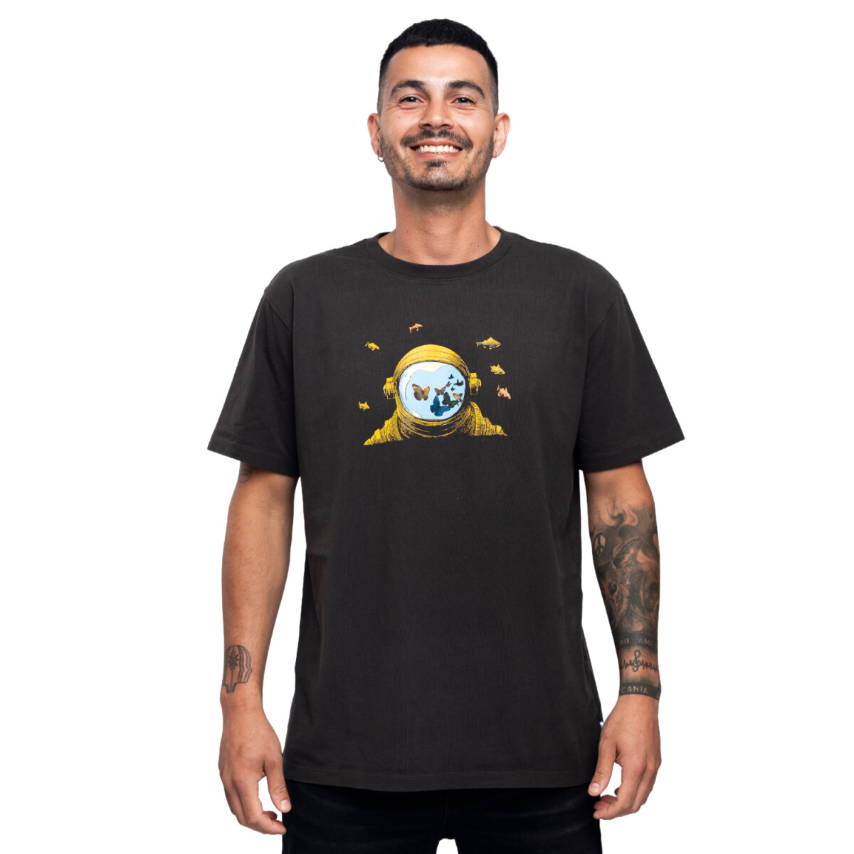 Remera La isla x La Vela - Escampar Escafandra 